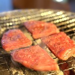 炭火焼肉 ホルモン にく式 - 