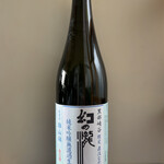 リカーポケット みずはた - 幻の瀧 : 富山県
      純米吟醸無濾過生原酒 限定 直汲なかどり