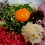 Ramen光鶏 - ABCOまぜそばのアップ