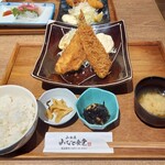 小田原みなと食堂 - アジフライ定食