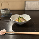 土家 - 　鰆　アスパラ　じゃが芋　よもぎの新芽