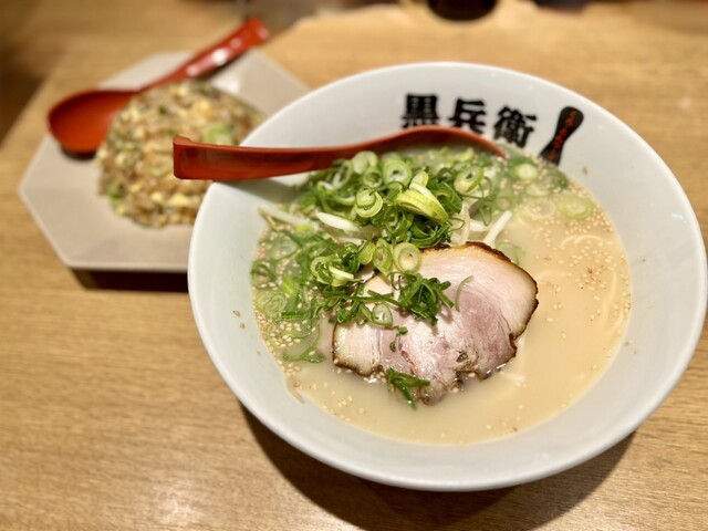 Kuro Ton Ramen Kurobee