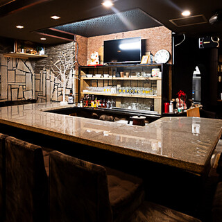 カラオケあり♪多彩なシーンで利用できる、落ち着いた空間