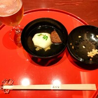 日本料理おばな - 鯛の子真薯と大徳寺麩