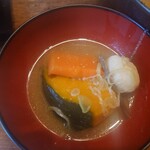 小作 - 大きなぶつ切り野菜がゴロン