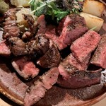 炭焼きステーキHIUCHI - 牛タンさんと黒毛和牛雌牛の赤身さんでーす。②