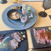 ブッフェアンドカフェ スロープサイドダイナー ザクロ - 