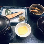 彩四季 - 