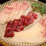 志津鮨 - ナガスクジラのサエズリ　尾の身　ベーコン