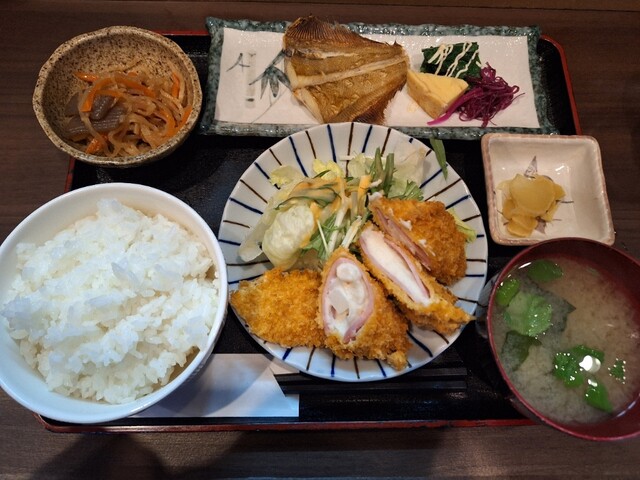 肴屋 肴菜や （サカナヤ） - 上下浜/海鮮 | 食べログ