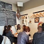 オステリア エ ボッテガ エッセ - 店内