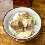 新広島 らーめん 味喜 - 平日ランチ限定のミニ角煮丼