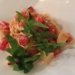 サバティーニ・ディ・フィレンツェ - 【H26.6.28】■帆立貝とフレッシュトマト、ドライトマトのフェデリーニ　野生種のルコラ添え。