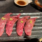 まる良炭火焼肉 - 