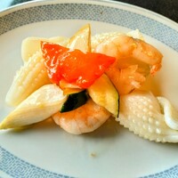 皇家龍鳳 - 
