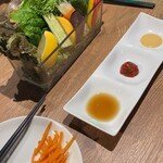 やさい巻き焼肉とタッカンマリ。さえずり - 