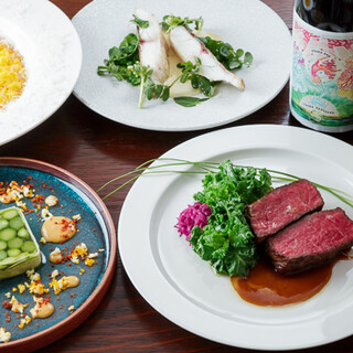 生産者の想いが詰まった、四季を感じられる美しい一皿