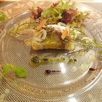 saveur - ３．カスベとポロ葱のテリーヌサラダ仕立て