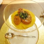 saveur - ２．南瓜のムースとウニ
