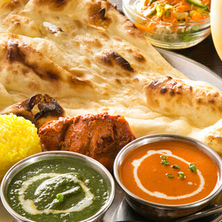 ランチタイムはナンorライスのお代わりが一回無料！コスパ◎