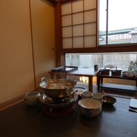新三浦 博多本店 - ゆったりとした雰囲気で食べられました。