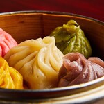 餃子 小籠包 福包酒場 - 五色小籠包