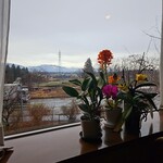 ラミー - ＊窓際テーブル席からの景色です＊