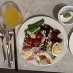 MORETHAN TAPAS LOUNGE - 