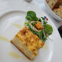 ブラッスリー ポール・ボキューズ 大丸東京 - 筍と新じゃがいものキッシュ