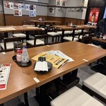 昭和酒場 焼き鳥 新宿萬太郎 - 