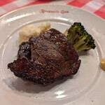 ブラッスリー・グー - 牛フィレ肉のステーキ