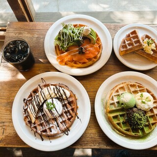 Waffle cafe ORANGE_1