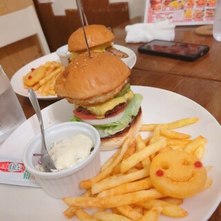 ビーチストーリー 口コミ一覧 : バーガーズカフェビーチ ストーリー （Burger's