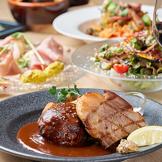 特別な日にもおすすめ◎80種以上の飲み放題付ディナーコース