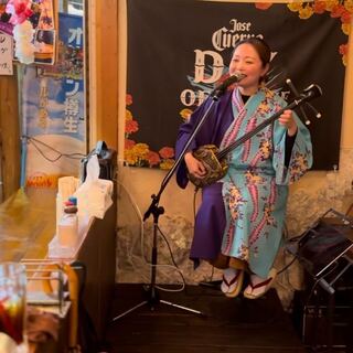 民謡ライブは毎日開催♪（時間は要確認！）