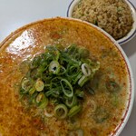 タンポポ - ラーメン（並）と焼飯（小）セット　¥850＋¥250