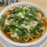 諭吉そば - 愉吉ラーメン。色々たっぷりで嬉しくなる感じ。