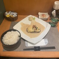 旬菜ステーキ処 らいむらいと - らいむらいと風チーズハンバーグ200g