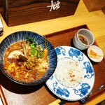 izakaya草 - 海老（と帆立）のスープカレー