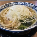 ラーメン南の - 琥珀中華そば玉ねぎトッピング