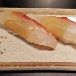 ワタリガラス - 真鯛握り　抹茶塩