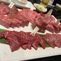 焼肉専科 肉の切り方 日本橋本店 - 