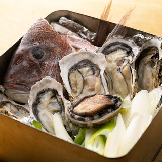 ＜海鮮＞厳選された新鮮な魚介類をご堪能！
