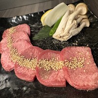上野太昌園 上野本店 - 厚切り牛タン