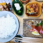 ご飯とちょっと三杯 渡邉 - 
