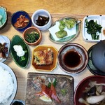 ご飯とちょっと三杯 渡邉 - 