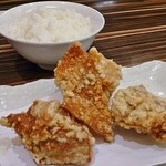 カラアゲセット（カラアゲ3個＋ごはん）350円