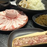 あぐー豚しゃぶしゃぶ専門店 オーシャンBoo！ 国際通り店 - 