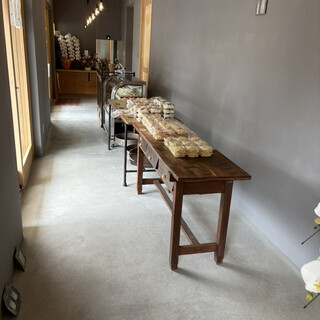daimon and gallery_2