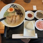 東龍軒 - 来ました！